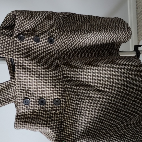 Woven Overall dress - Picture 2 of 8